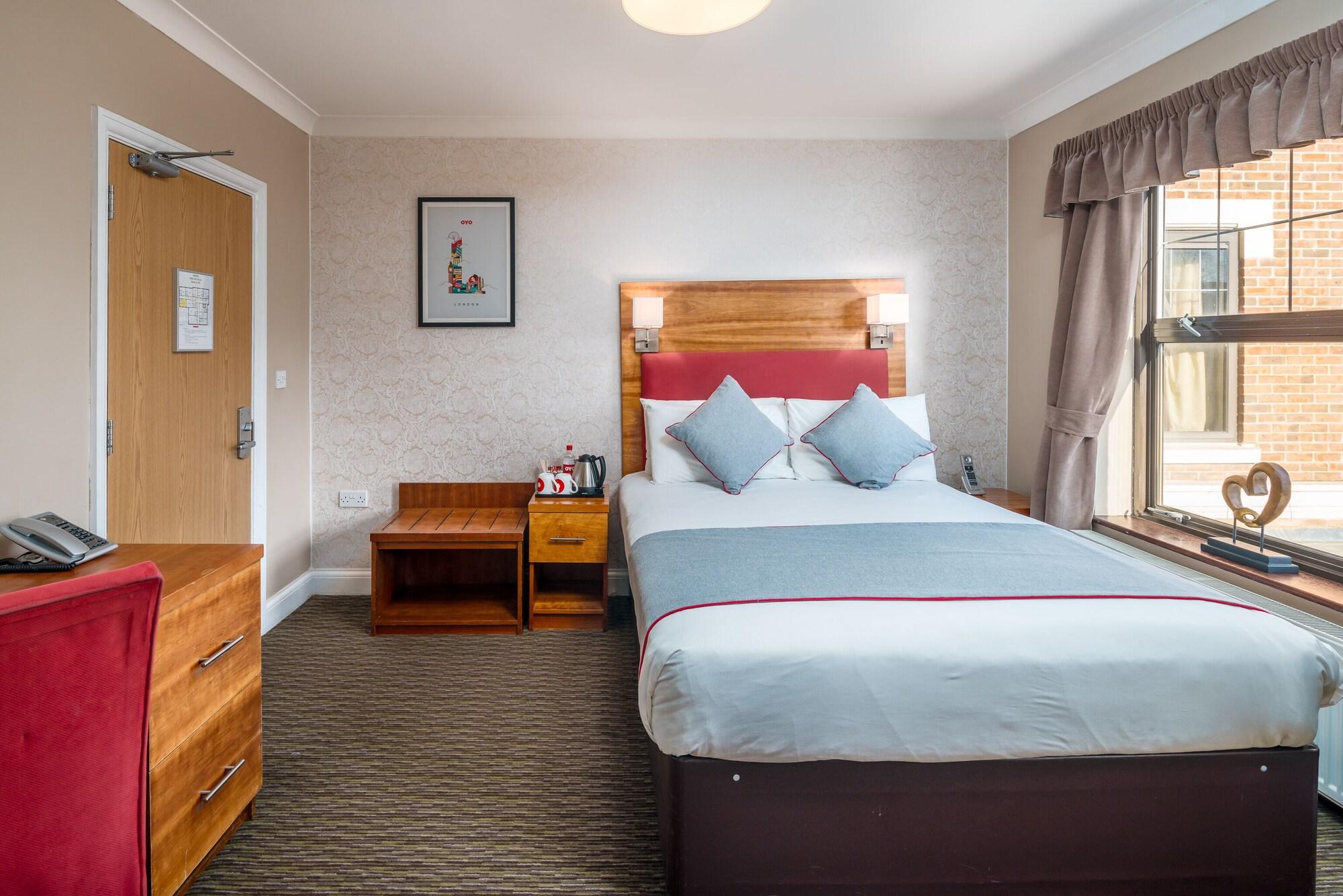 Mehfil Hotel Hillingdon Bagian luar foto